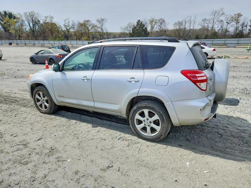 2010 TOYOTA RAV4 LIMITED  