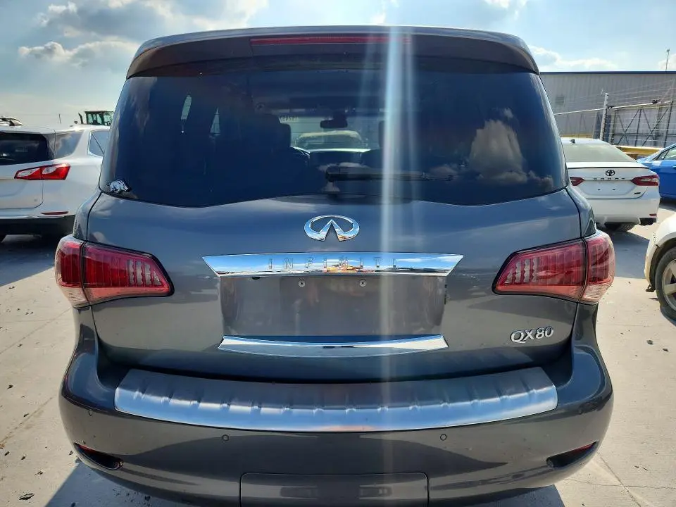 2015 INFINITI QX80 BASE  
