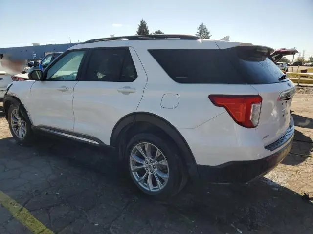 2022 FORD EXPLORER XLT  