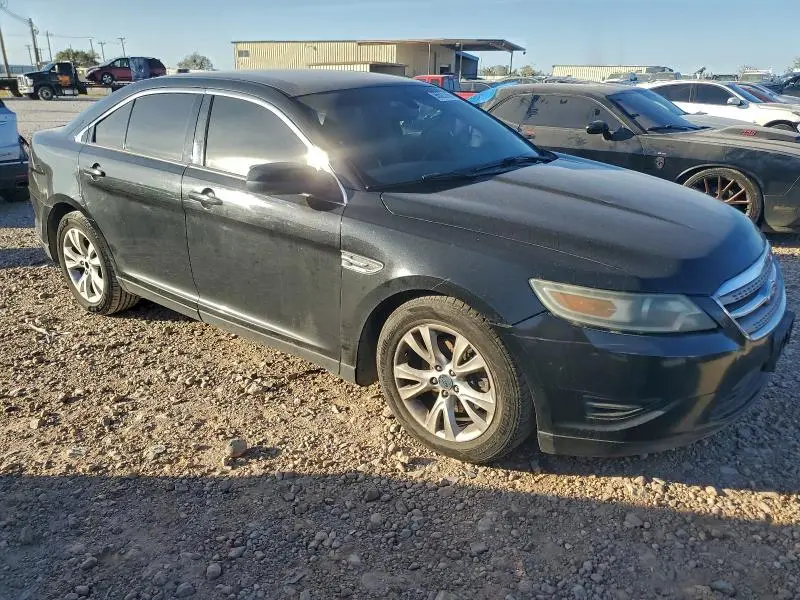 2011 FORD TAURUS SEL  