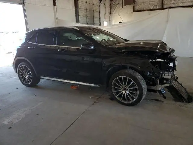 2019 MERCEDES-BENZ GLA 250 4MATIC  