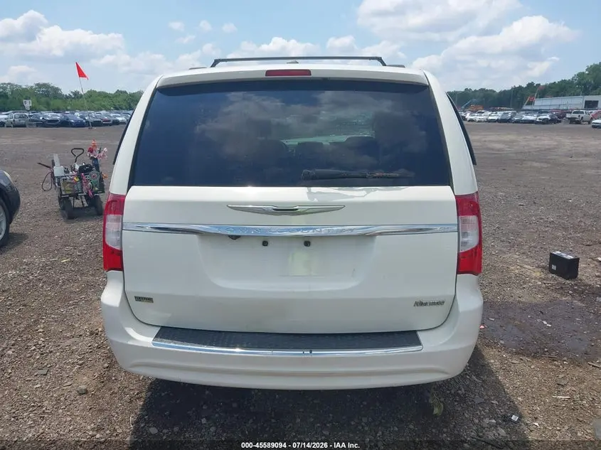 2013 CHRYSLER TOWN & COUNTRY TOURING