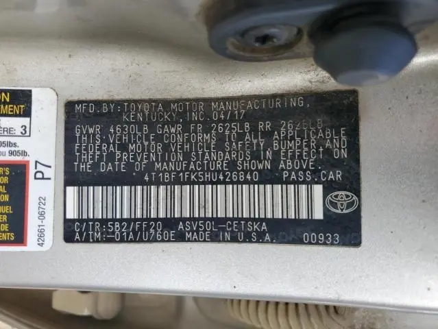 2017 TOYOTA CAMRY LE  