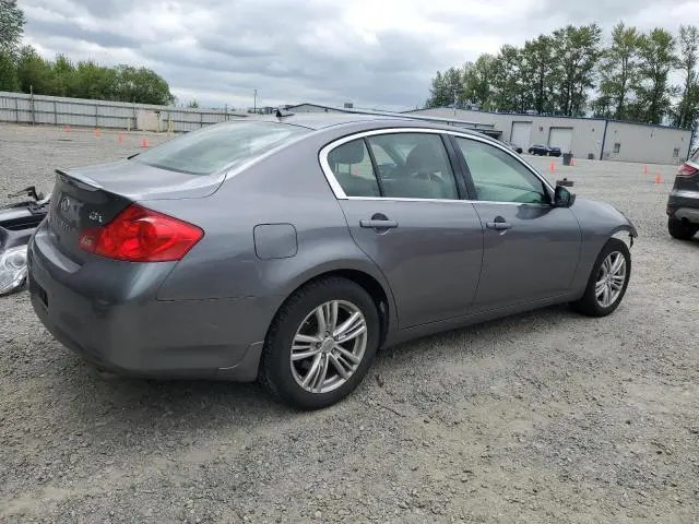 2011 INFINITI G37