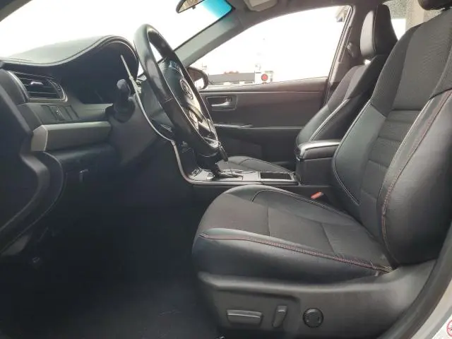 2016 TOYOTA CAMRY LE  