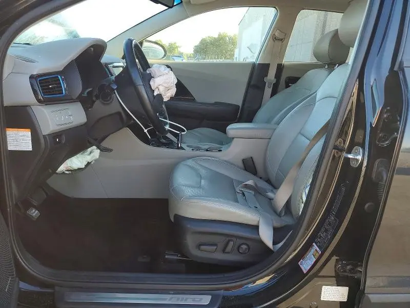 2019 KIA NIRO TOURING  