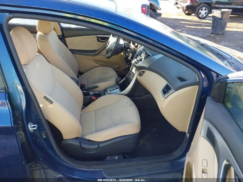 2013 HYUNDAI ELANTRA GLS