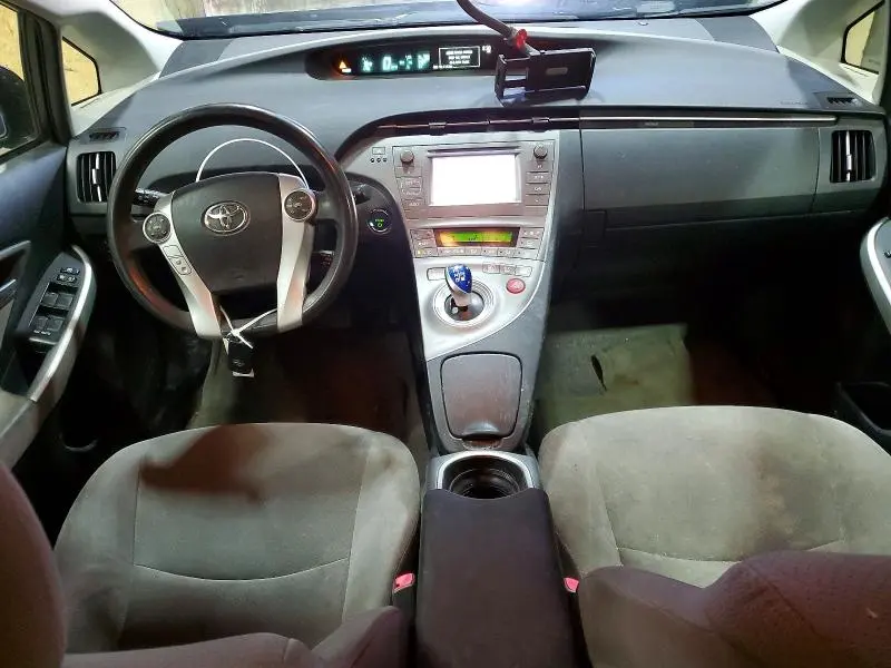 2013 TOYOTA PRIUS TWO  