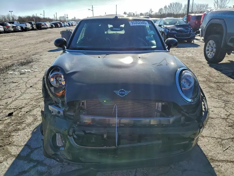 2019 MINI COOPER   