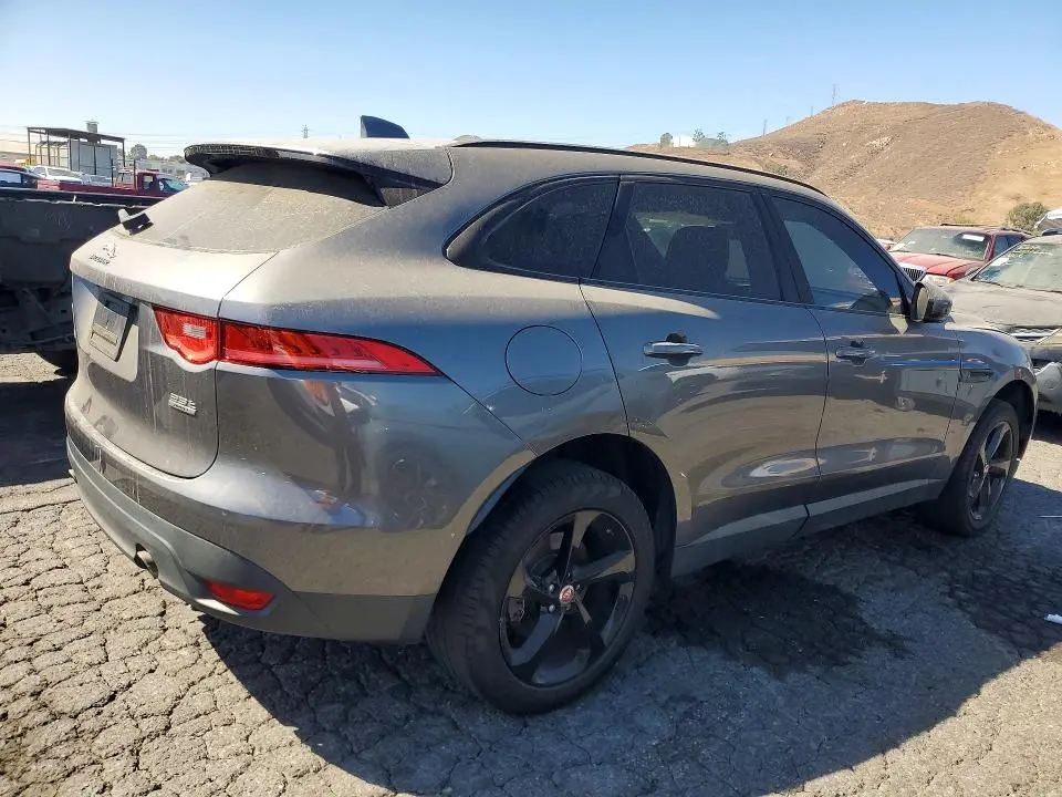 2018 JAGUAR F-PACE PREMIUM  
