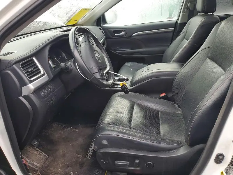 2017 TOYOTA HIGHLANDER LIMITED  