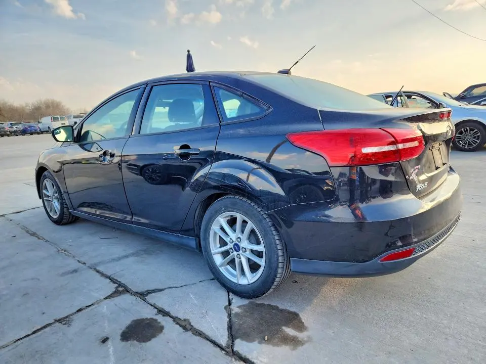 2016 FORD FOCUS SE  