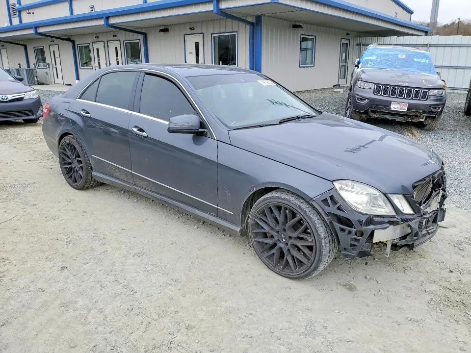2011 MERCEDES-BENZ E 550  