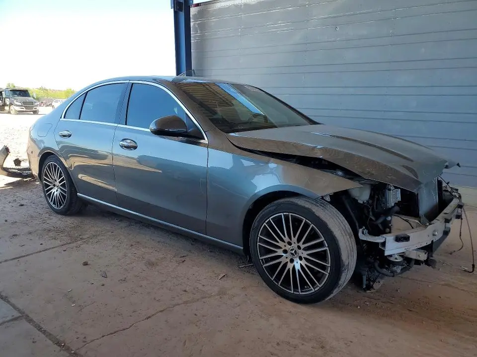2022 MERCEDES-BENZ C 300  