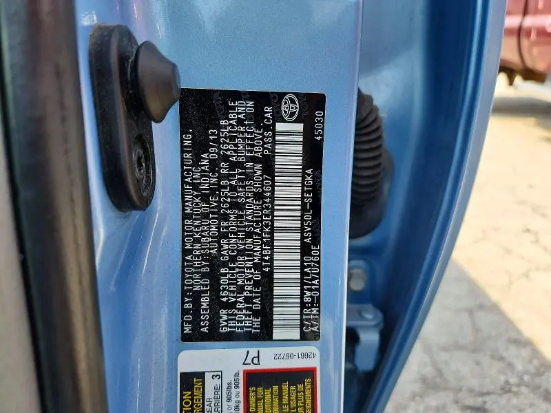 2014 TOYOTA CAMRY XLE  