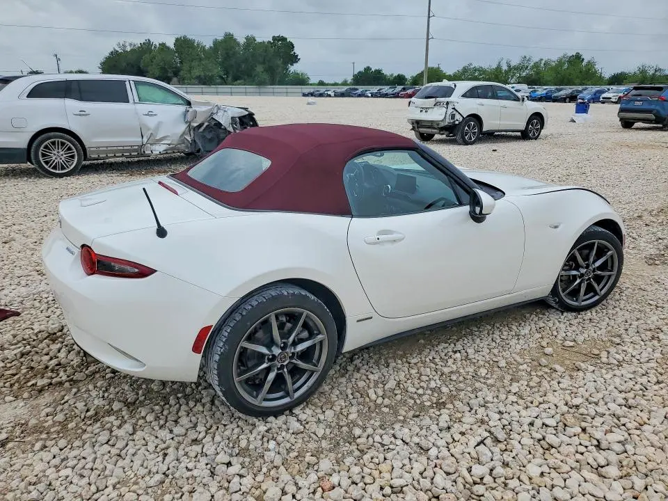 2020 MAZDA MX-5 MIATA 100TH ANNIVERSARY  