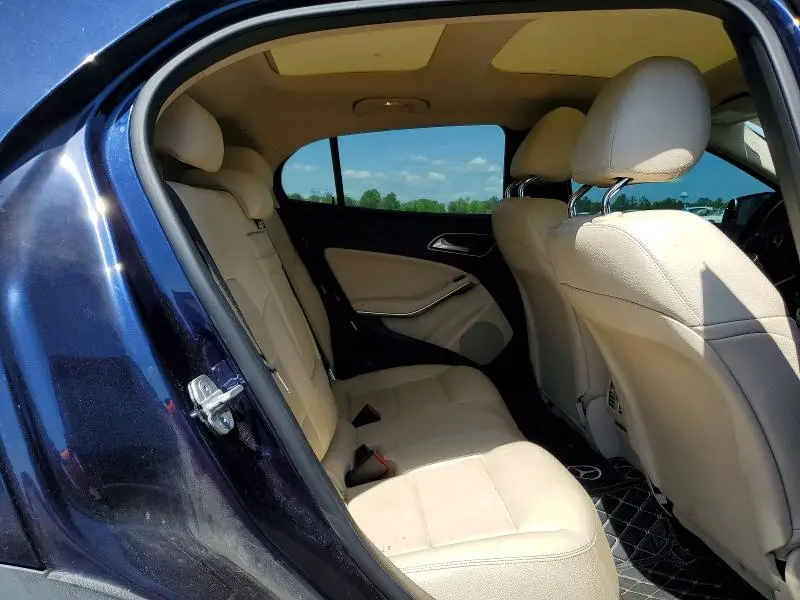 2017 MERCEDES-BENZ GLA 250 4MATIC  