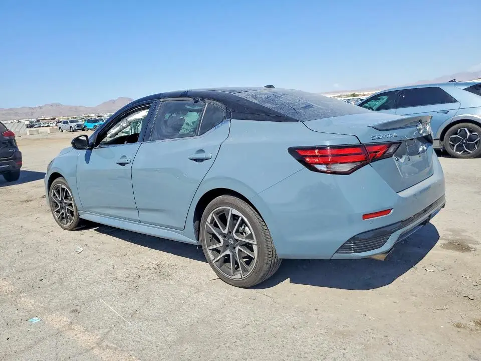 2025 NISSAN SENTRA SR  