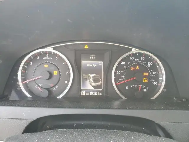 2015 TOYOTA CAMRY LE