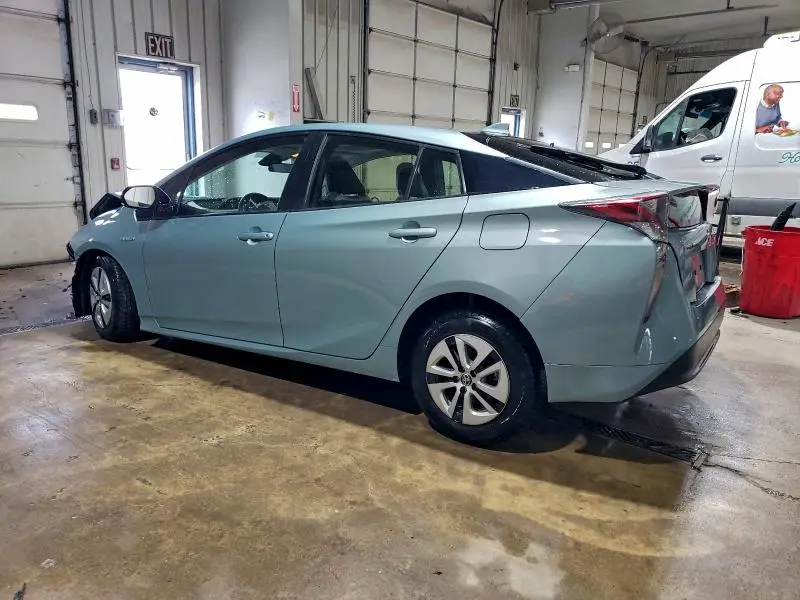 2017 TOYOTA PRIUS   