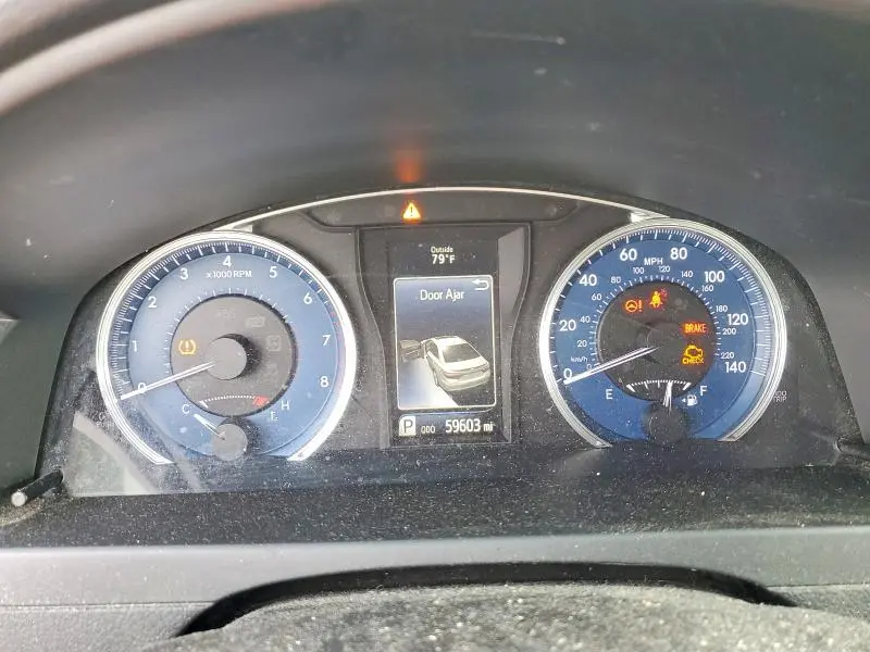 2017 TOYOTA CAMRY LE  