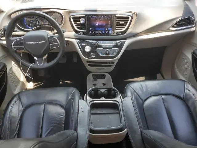 2017 CHRYSLER PACIFICA TOURING L