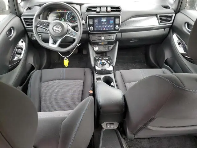 2025 NISSAN LEAF SV PLUS  