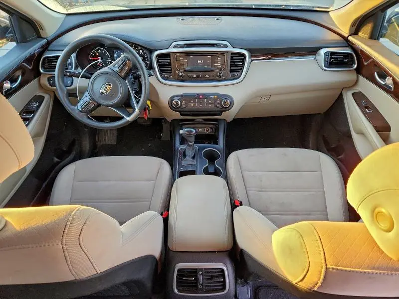 2017 KIA SORENTO   