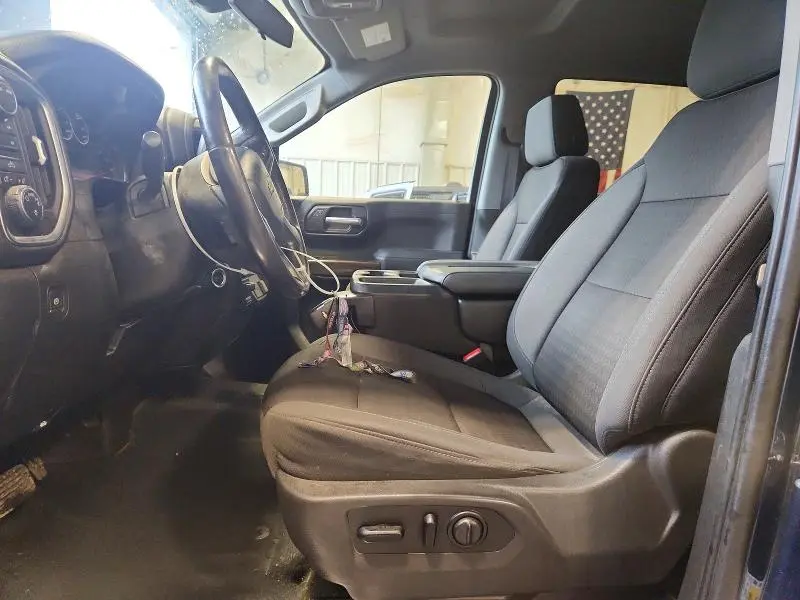 2021 CHEVROLET SILVERADO K1500 LT  