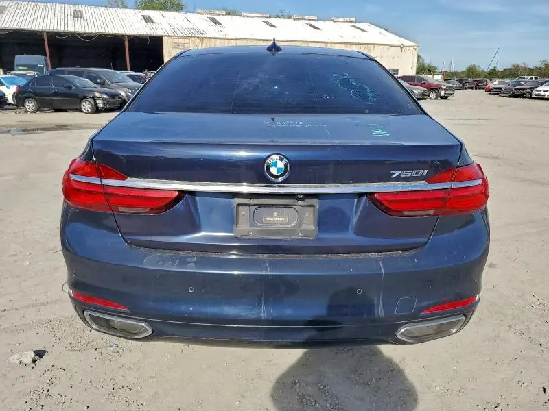 2018 BMW 750 I  