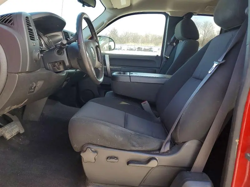 2011 CHEVROLET SILVERADO K1500 LT  