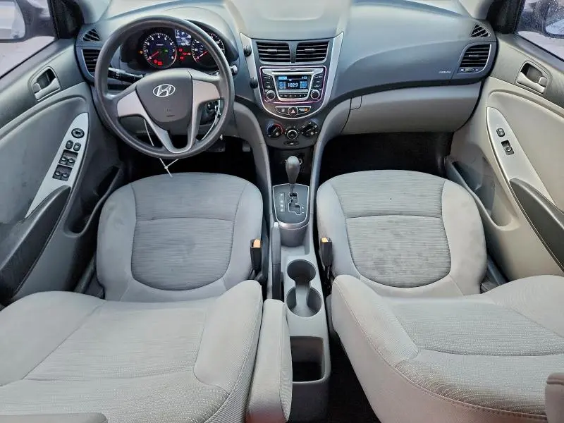 2015 HYUNDAI ACCENT GLS  