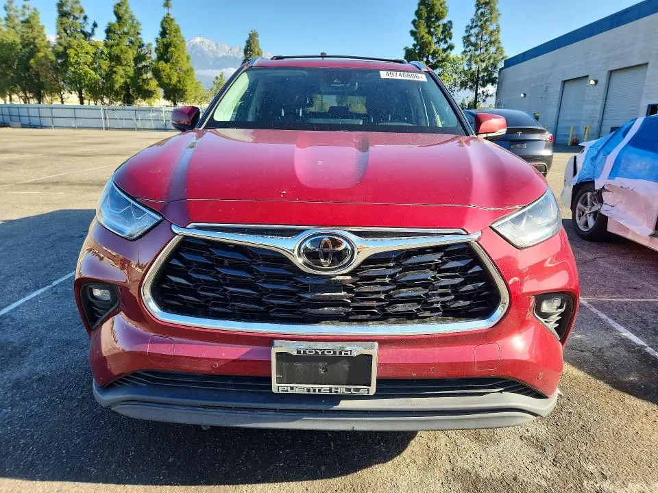 2023 TOYOTA HIGHLANDER LIMITED  