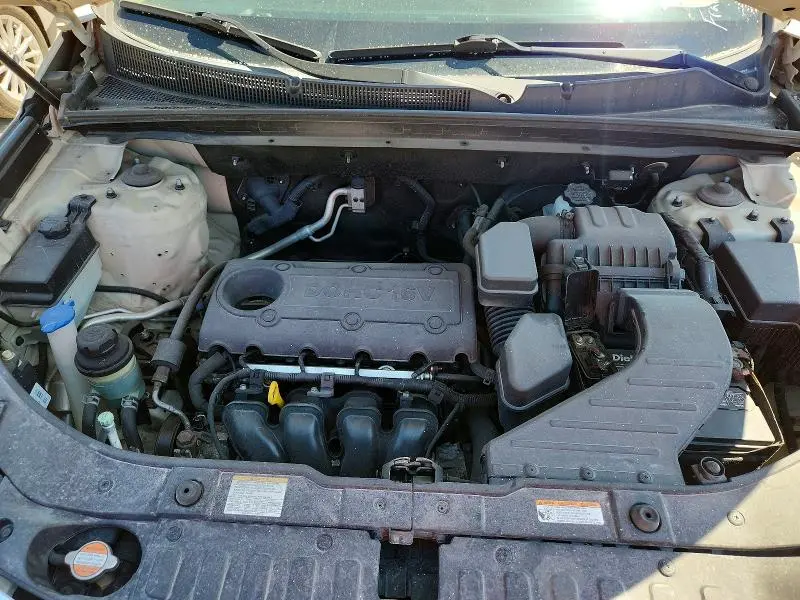 2011 KIA SORENTO LX  