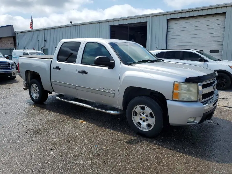 2010 CHEVROLET SILVERADO C1500 LT  