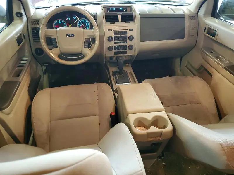 2011 FORD ESCAPE XLT  