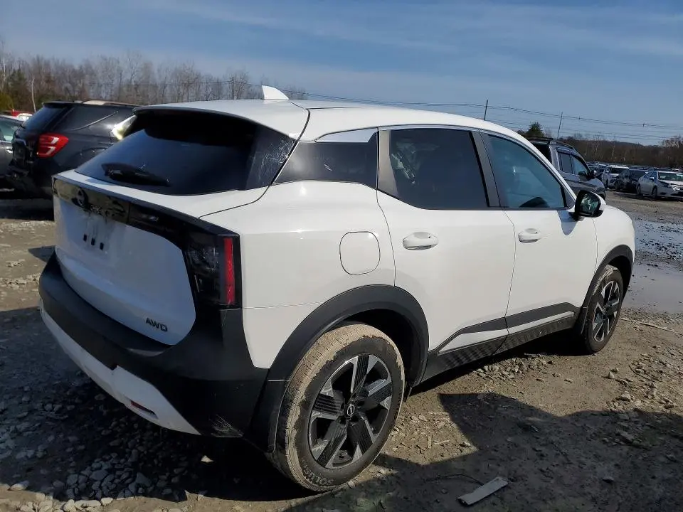 2025 NISSAN KICKS SV  