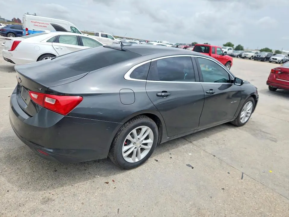 2017 CHEVROLET MALIBU LT  