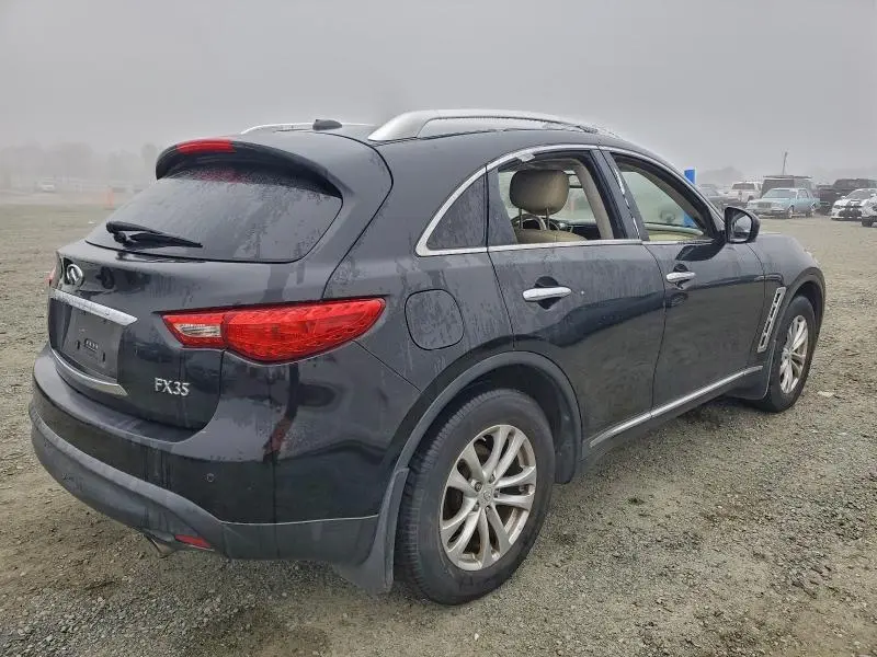 2011 INFINITI FX35   