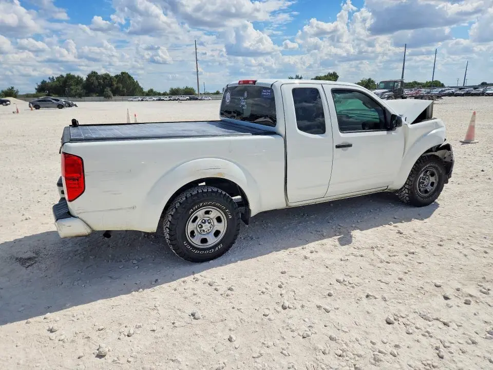 2019 NISSAN FRONTIER S  