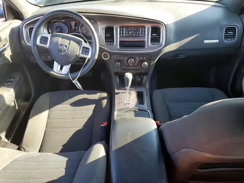 2014 DODGE CHARGER SE  