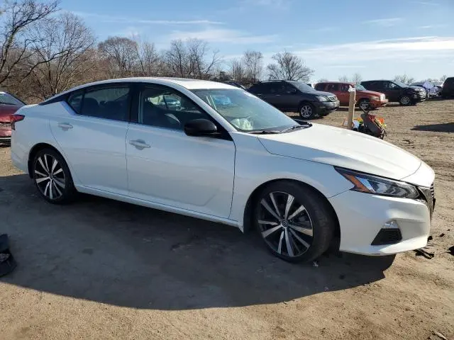2021 NISSAN ALTIMA SR  