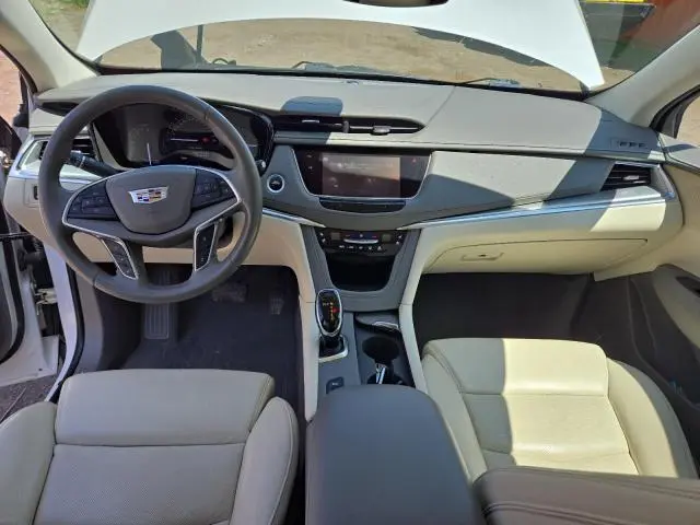 2017 CADILLAC XT5 PREMIUM LUXURY  