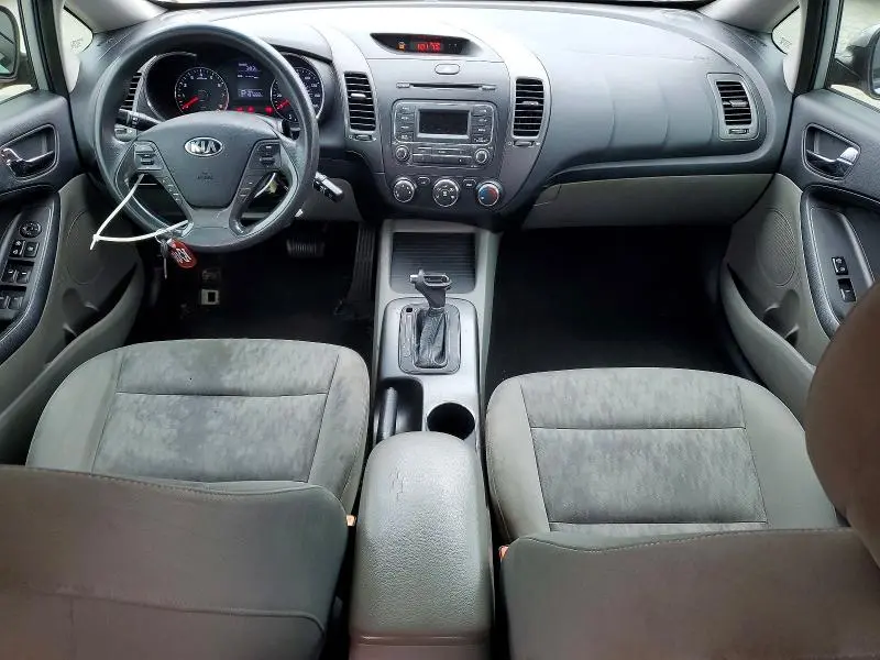 2015 KIA FORTE LX  