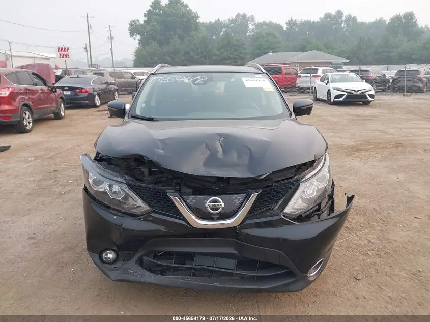 2018 NISSAN ROGUE SPORT SL