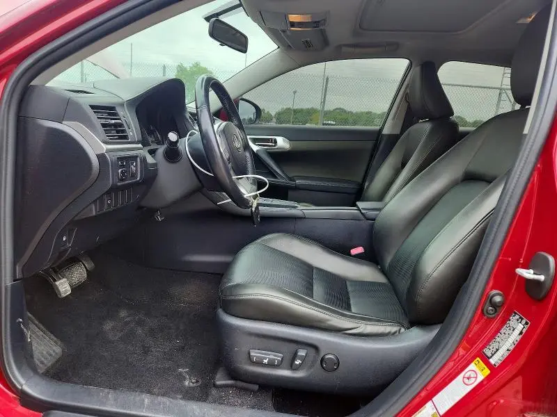 2012 LEXUS CT 200  
