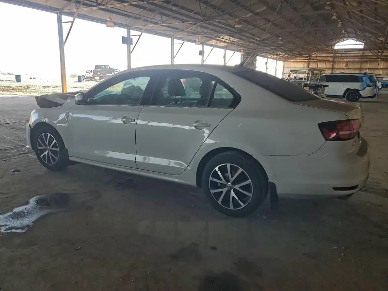 2018 VOLKSWAGEN JETTA SE  