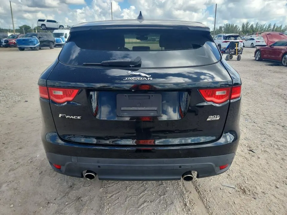 2020 JAGUAR F-PACE PRESTIGE  