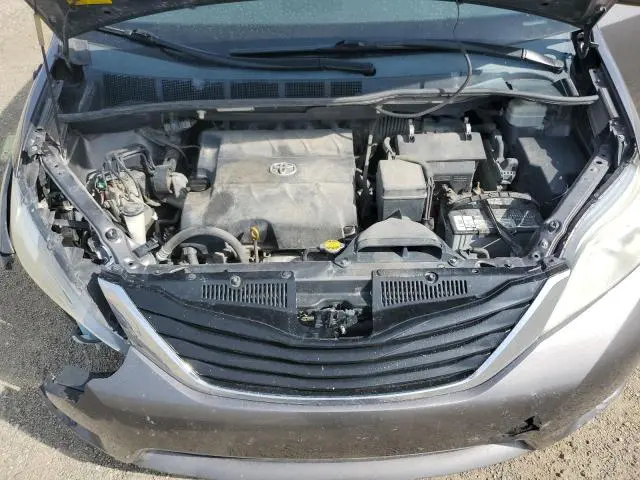 2011 TOYOTA SIENNA LE  