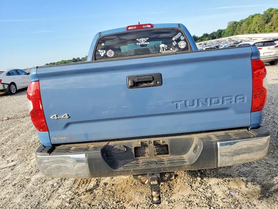 2020 TOYOTA TUNDRA CREWMAX LIMITED  